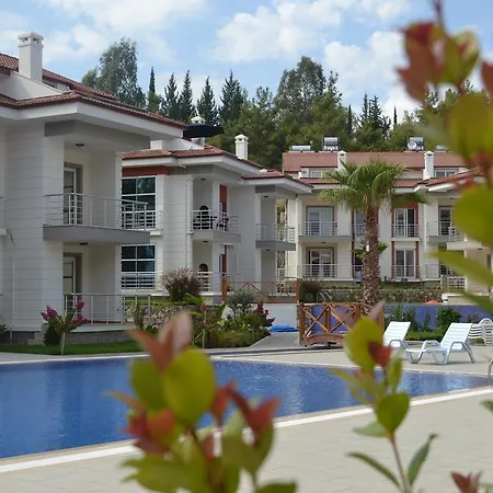 Rose Garden Calis Διαμέρισμα