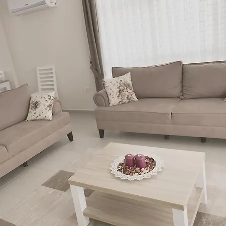 شقة Rose Garden Calis *